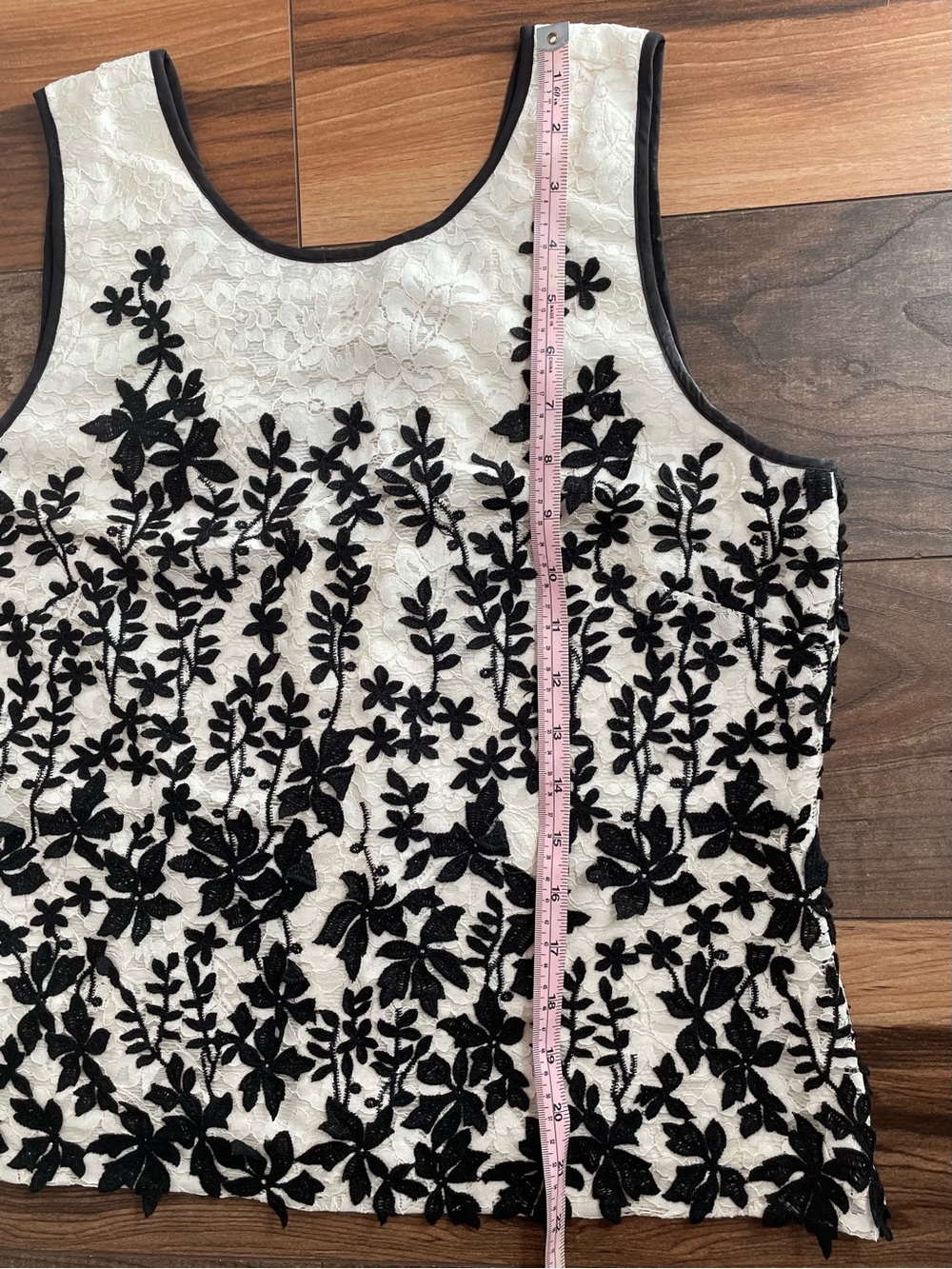 BCBGMaxazria Floral Embroidered Lace Peplum Top - Picture 5 of 16